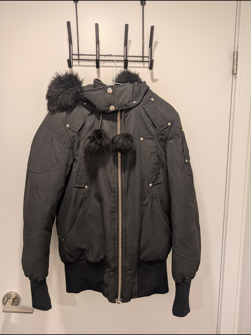Moose Knuckles Women's Medium Original Debbie Shearling Trim Black Bomber Jacket - Picture 15 of 15